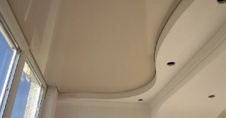 Натяжной потолок на балкон Белогорск, цена 6230 руб.